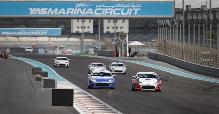 ختام مثير لسباقات TRD 86 و NGK علي حلبة مرسي ياس