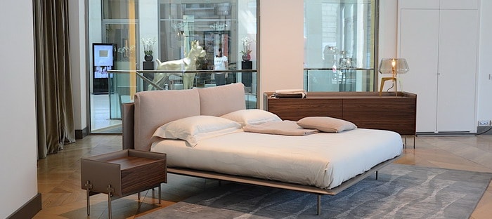 أستون مارتن تعرض مجموعة أثاث جديدة في ميلانو