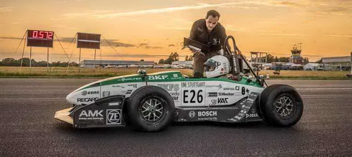 فيديو : طلاب ألمان يحققون رقم قياسي جديد للتسارع حتي 100 كم في 1.779 ثانية