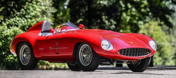 فيراري   250 GTكابريو تقدم بسعر 6 مليون دولار كبداية فقط