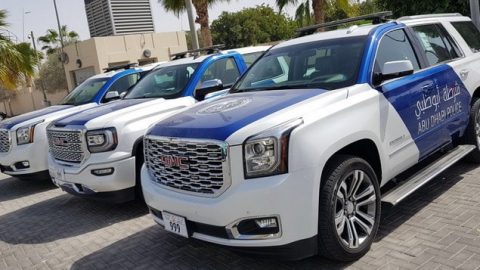 191 شاحنة جي إم سي تشارك في مسيرة قياسية في الإمارات