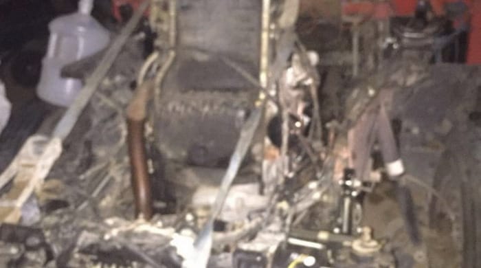 ضبط سارق ومخزن لتفكيك السيارات المسروقة في جدة