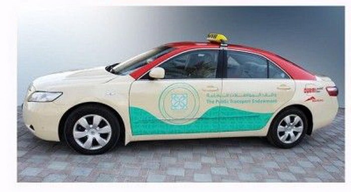 انطلاق أول سيارة أجرة وقف في العالم في دبي