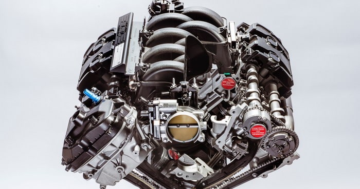 السعودية تنفي منع استيراد السيارات بالمحركات بالثماني أسطوانات للبلاد