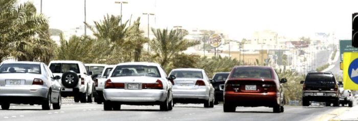 عروض على إطارات السيارات في السعودية بسبب تراجع الطلب