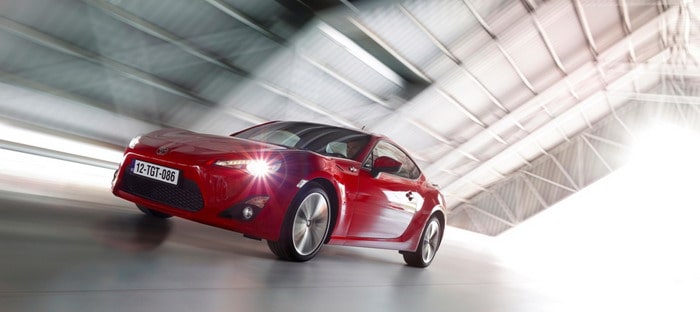 تويوتا GT 86 المحسنة تستعد للوصول في 2016 بشكل أكثر حدة وأكثر قوة