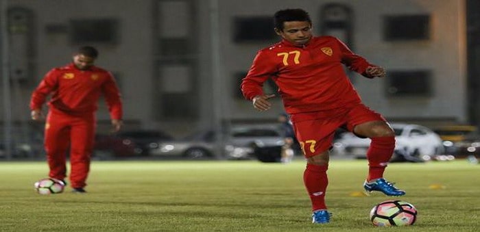 فيديو : لاعب القادسية ألتون جوزيه يؤكد غرق سيارته في السيول