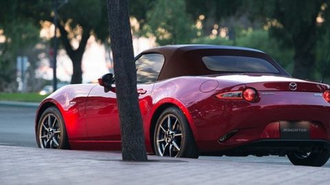 مازدا MX-5 2019 تأتي بمحرك 2 لتر بقوة 184 بجانب  تحديثات أخرى في اليابان