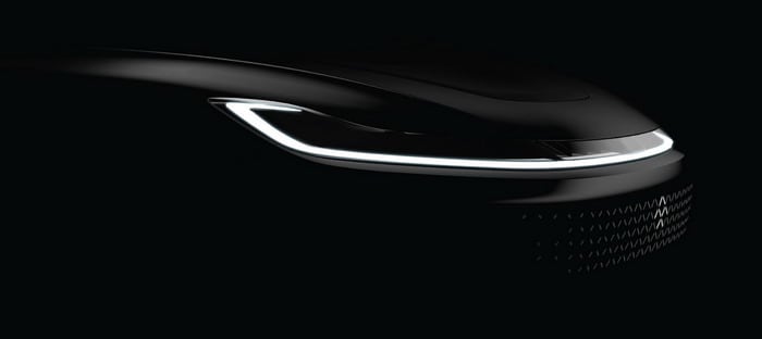 فاراداي فيوتشر تثير المشترين بأول نموذج إنتاج قبل معرض CES