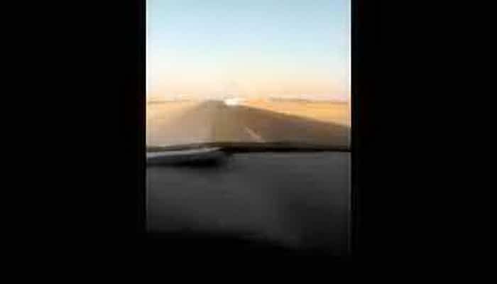 فيديو : سائق وافد يثير الخوف علي طريق الرياض الشقراء بسرعته الجنونية