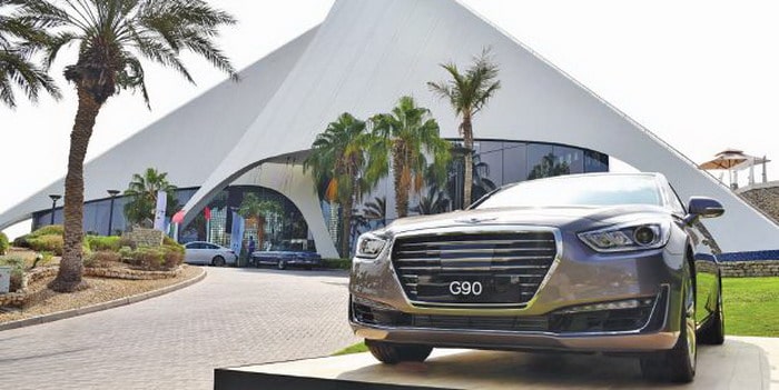 عقد رعاية لمدة 3 سنوات بين جينسيس ونادي خور دبي للجولف واليخوت