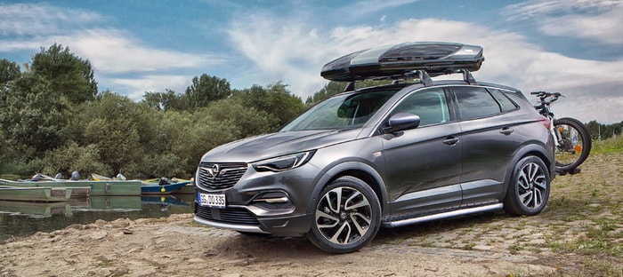 أوبل Grandland X تحصل على باقة OPC Line واكسسوارات أصلية