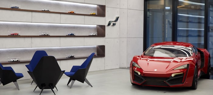 W Motors تعرض سياراتها الفائقة في أول صالة عرض لها في دبي