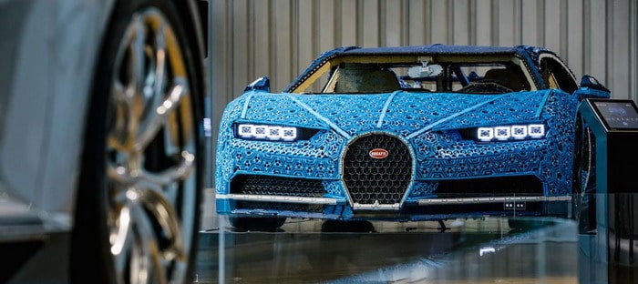 ​عرض نسخة بوجاتي شيرون ليجو بالحجم الكامل في متحف بألمانيا