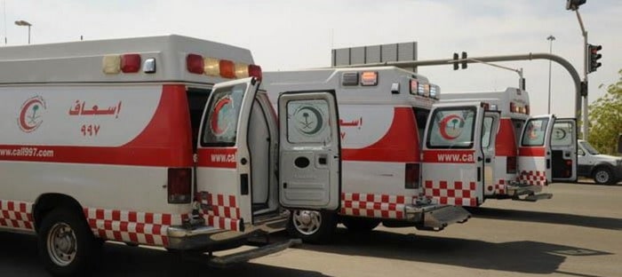 سيارة مندفعة تصدم مسعفين ورجال أمن خلال متابعة حادث آخر بالسعودية