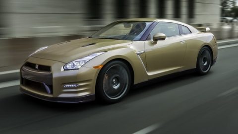 نيسان GT-R 5th Anniversary Gold Edition 2016 تنطلق بإشراق الذهب