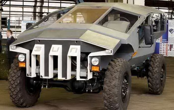 سيارة همفي روسية بلمسات ZIL العسكرية تنطلق بصدر رحب نحو المستقبل