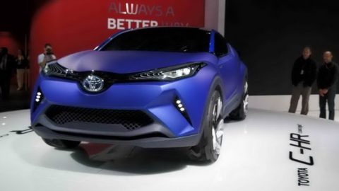 باريس 2014 : تويوتا C-HR التجريبية تخرج للنور لتستعد لمنافسة نيسان جوك