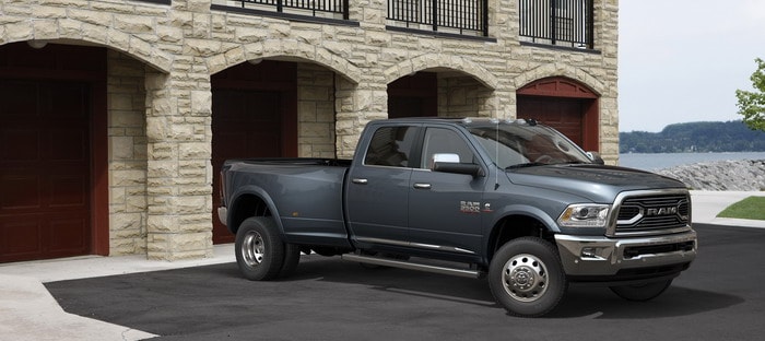 رام 2500 و3500 Heavy Duty موديلي 2016 يتسلحان بمزيد من عزم الدوران