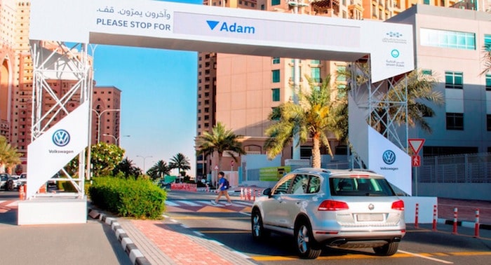حملة توعية بحق عبور الطريق من فولكس فاجن الشرق الأوسط