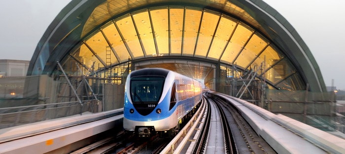 مترو دبي : اعجوبة النقل الجماعي كما ينبغي أن تكون