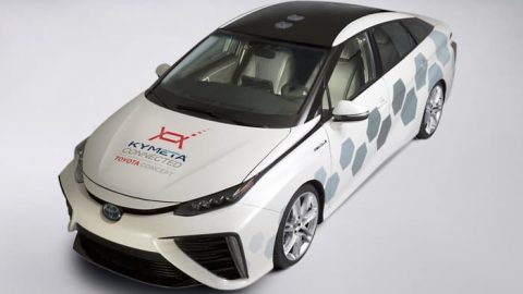 تويوتا تقدم سيارة أبحاث خاصة تعتمد علي ميراي في ديترويت 2016