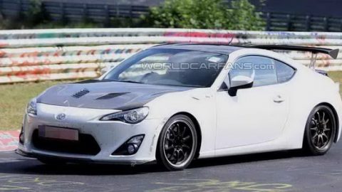 تويوتا تستعد لتقديم نسخة GT86 محسنة بشاحن توربيني وقوة 300 حصان
