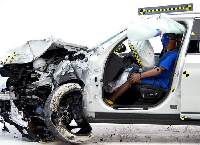 BMW X3  موديل 2018 تحصل على جائزة Top Safety Pick+ من IIHS