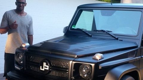 لاعب بارين ميونخ جيروم بوتينج يحصل على سيارة G 63 AMG معدلة