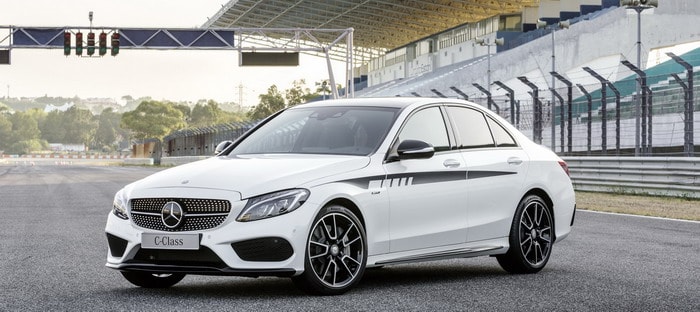 يمكنكم الآن إضفاء لمسات حادة ومثيرة علي C-Class عبر إكسسوارات AMG