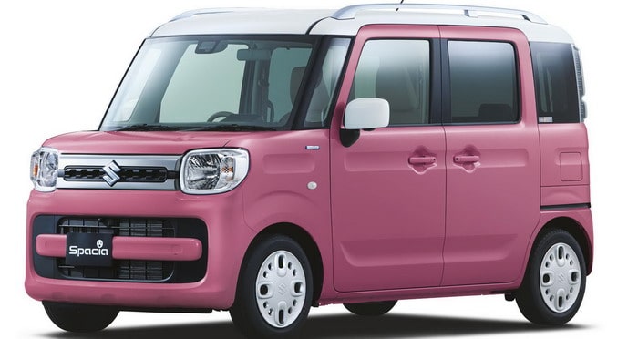 سوزوكي Spacia الجديدة تجمع الكثير في حجم قليل