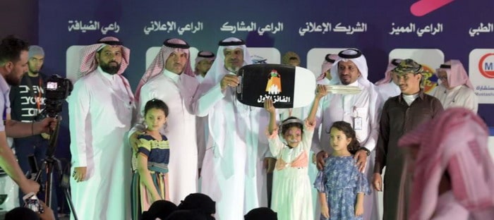 سعودية تفوز بأول سيارة بعد السماح للنساء بقيادة السيارات