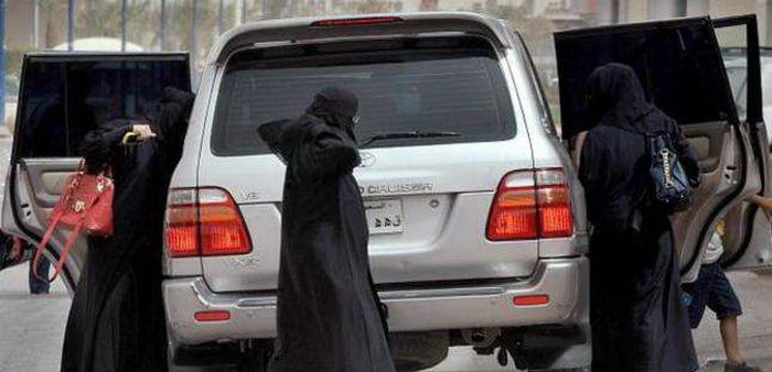 تطبيق Sawwagy السعودي يهدف لمراقبة حركة سير سائق العائلة