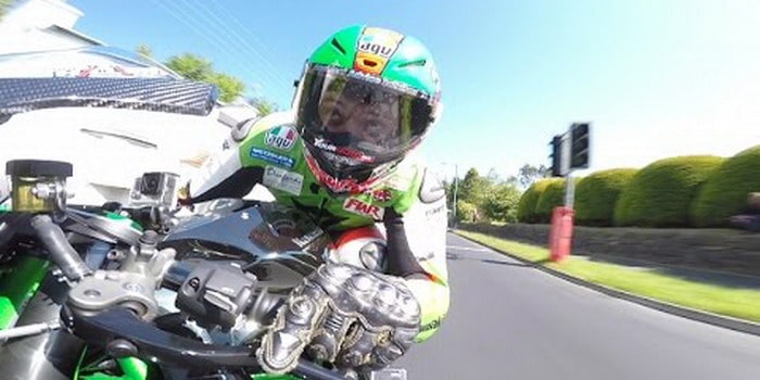 كاوزاكي H2R بقوة 300 حصان وسرعة 331 كم/س تحطم أرقام Isle Of Man