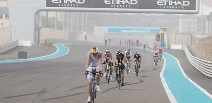 تمتع بلياقة سائقي السيارات . . برنامج متجدد في أبوظبي للتوعية الحصية واللياقة البدنية