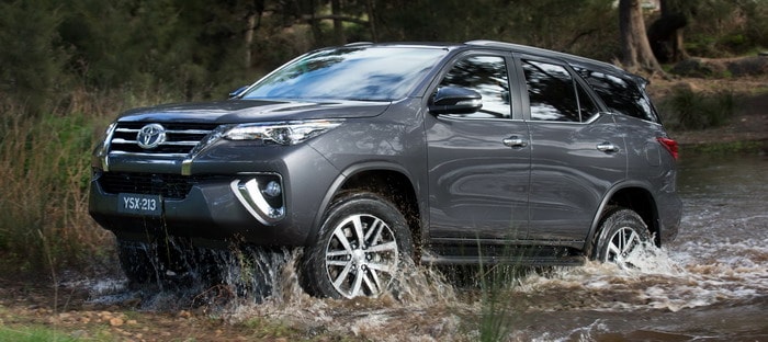 تويوتا فورتشنر 2016 بنظام دفع شرس و3 اصدارات تكشر عن أنيابها