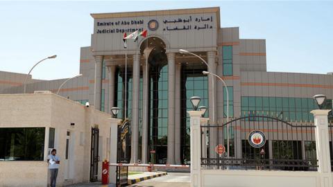 ضبط مقيم عربي في أبوظبي ارتكب 17 عملية نصب واحتيال علي ملاك السيارات